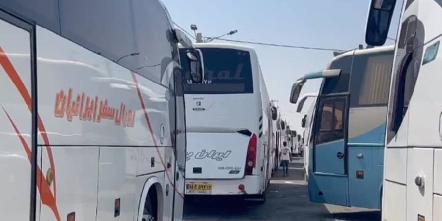 ۹۰۰ دستگاه اتوبوس در پایانه شهید رئیسی مستقر شده است