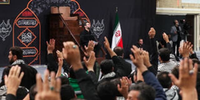 مراسم عزاداری هیئتهای دانشجویی در حسینیه امام خمینی(ره)