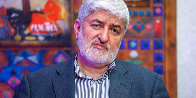 واکنش علی مطهری به بازنشر مصاحبه‌اش توسط ترامپ: من کاره‌ای نیستم