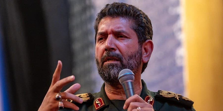 سردار حسن‌زاده: بدون برابری تجهیزاتی در جنگها، پیروز شدیم