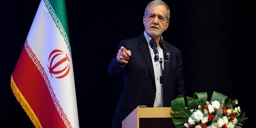 پزشکیان: راه رفع مشکلات، تکیه بر متخصصان، فارغ از نوع پوشش و ظواهر آنان است
