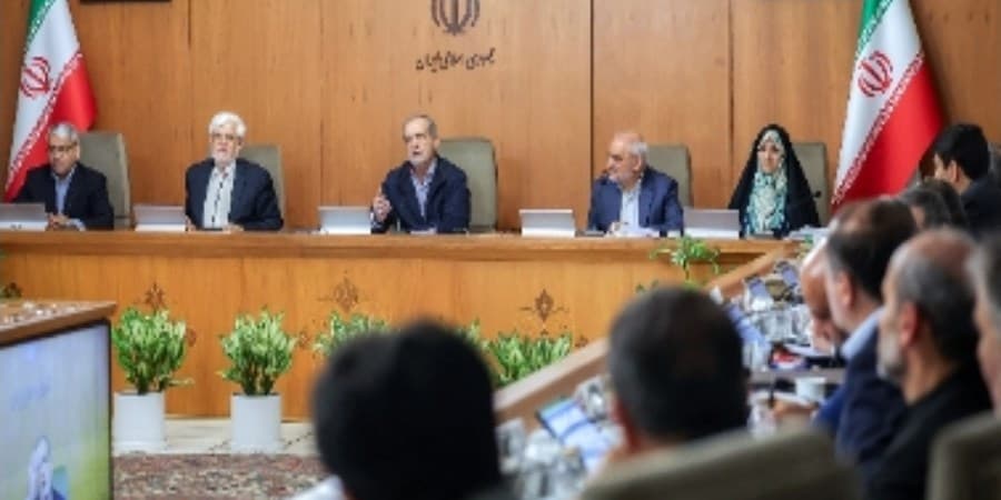 هیچ استعفایی در دولت مطرح نیست