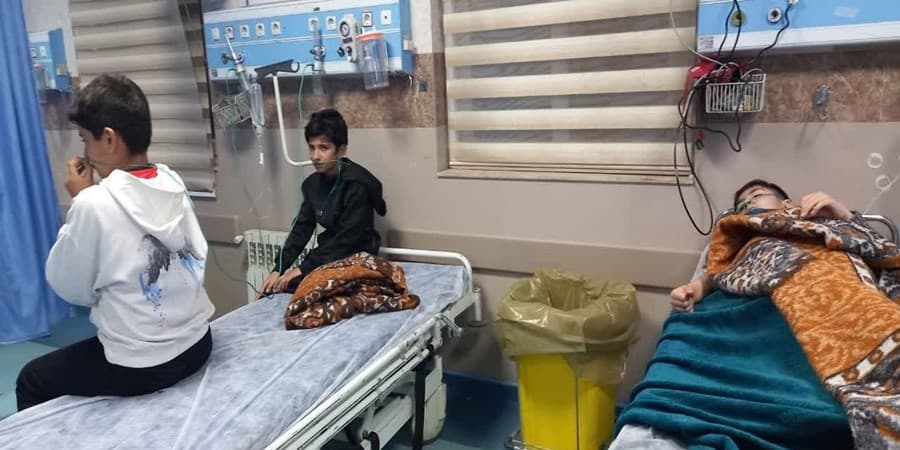 مسمومیت ۳۵ دانش‌آموز در اهر