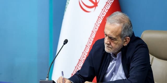 رئیس‌جمهور قانون حمایت از ایرانیان خارج از کشور را ابلاغ کرد