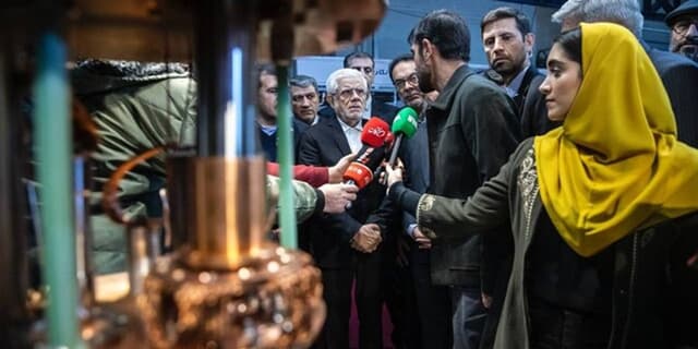 عارف: کیفیت محصولات دانشبنیان داخلی کمتر از نمونههای خوب خارجی نیست