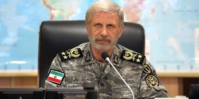 امیر سرلشکر حاتمی: مردم ما به خوبی دوست و دشمن را تشخیص می‌دهند