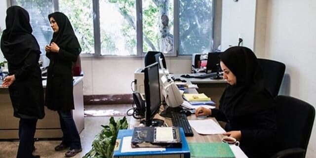 کدام وجوه پرداختی به حقوق‌بگیران مشمول کسر حق‌بیمه نیست؟
