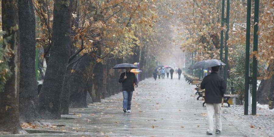 تداوم کاهش دما در کشور/ برف و باران در نقاط مختلف ایران
