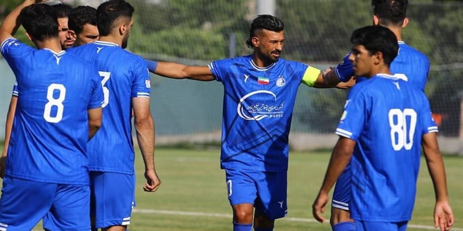 پاس گل استقلال به پرسپولیس/ شکست آبی‌های پایتخت مقابل پیکان