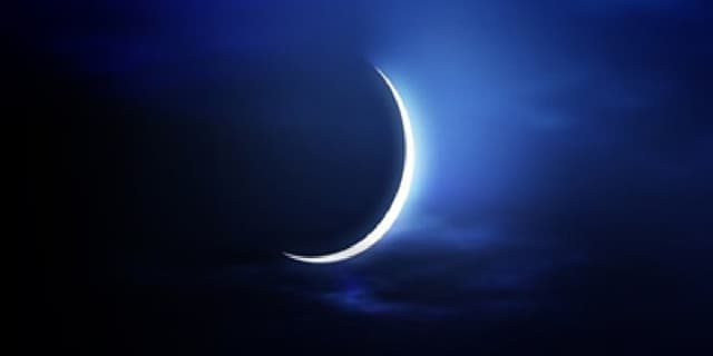 پنجشنبه اول ماه مبارک رمضان است