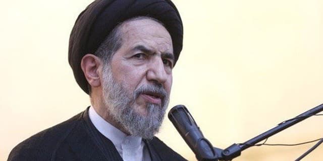 امام جمعه موقت تهران :صهیونیست‌ها  به طور جدی مانع تعرض به ایران هستند
