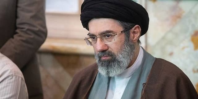 اعلام بیعت حوزه‌های علمیه با آیت‌الله سیدمجتبی خامنه‌ای