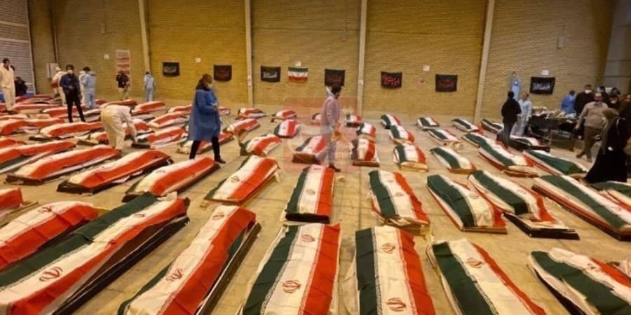 پیکر ۸۴ شهید ناو دنا وارد بهشت زهرا (س) شد