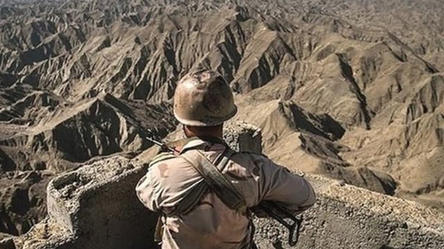 ضربه مرزبانان به تیم تروریستی پژاک/ ۴ تروریست به هلاکت رسیدند