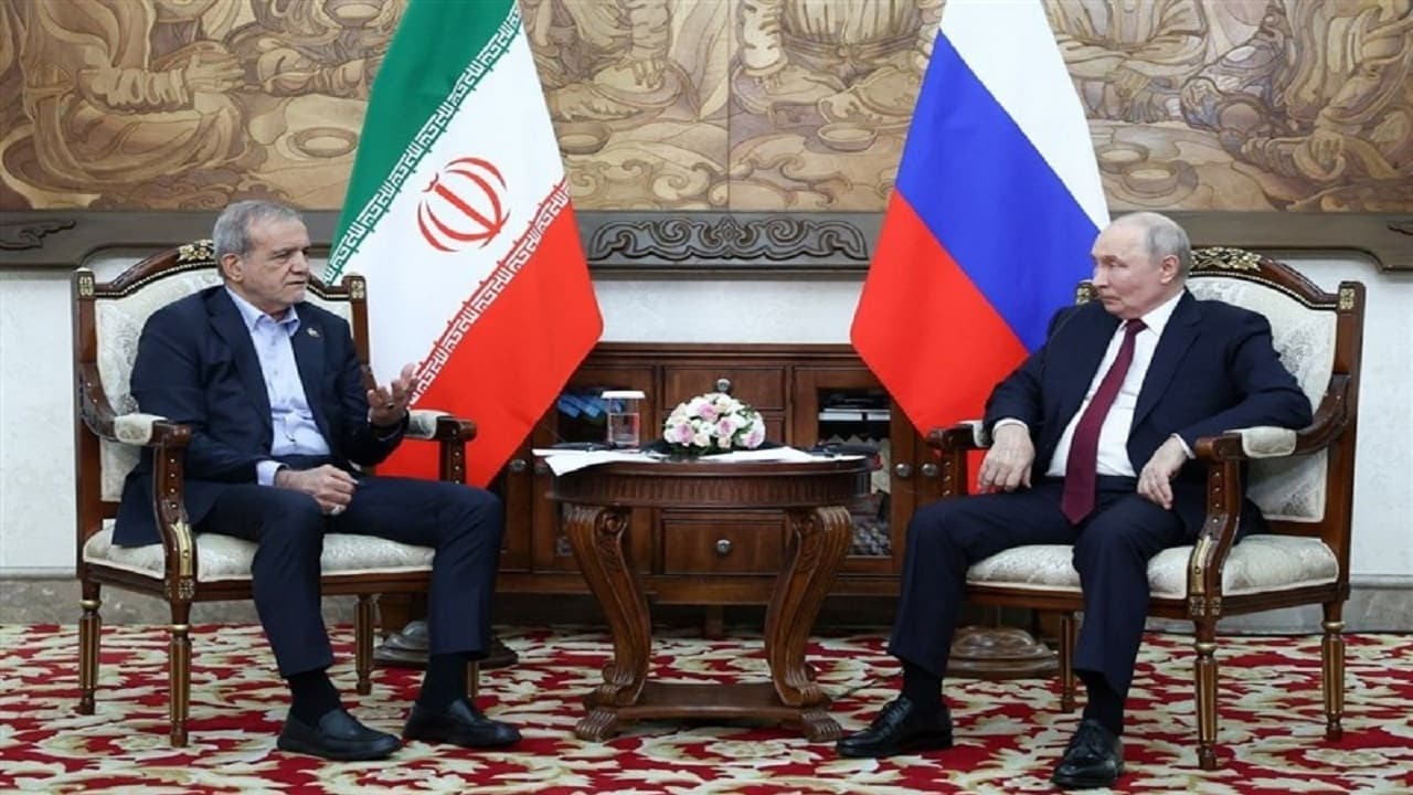 پوتین: روسیه شجاعت و پایداری مردم ایران را تحسین میکند