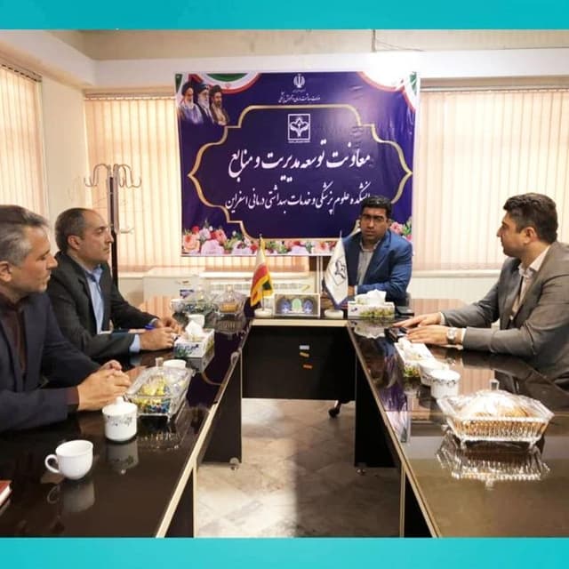 قدردانی از دستان پر مهر مدافعان سلامت بجنورد به بهانه روز پزشک