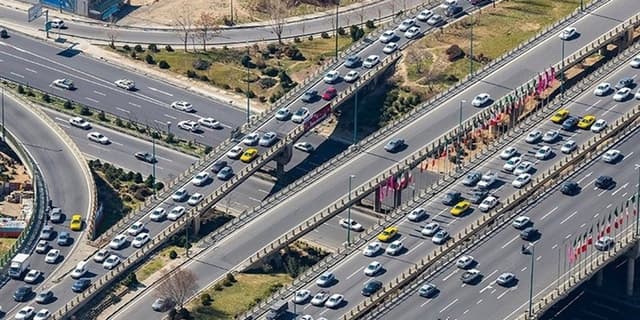 اجرای طرح «کنترل میانگین سرعت» در بزرگراههای تهران با ۵۰۰ دوربین