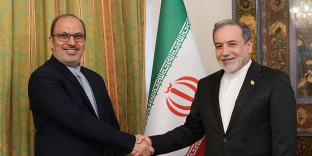 دیدار سفیر جدید ایران در صربستان با عراقچی