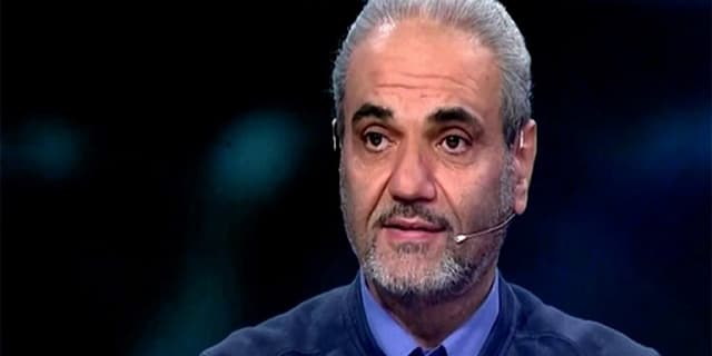 به بهانه حرفهای عجیب درباره رابطه انسان پاک و فوتبال؛ خودزنی به سبک جواد خیابانی